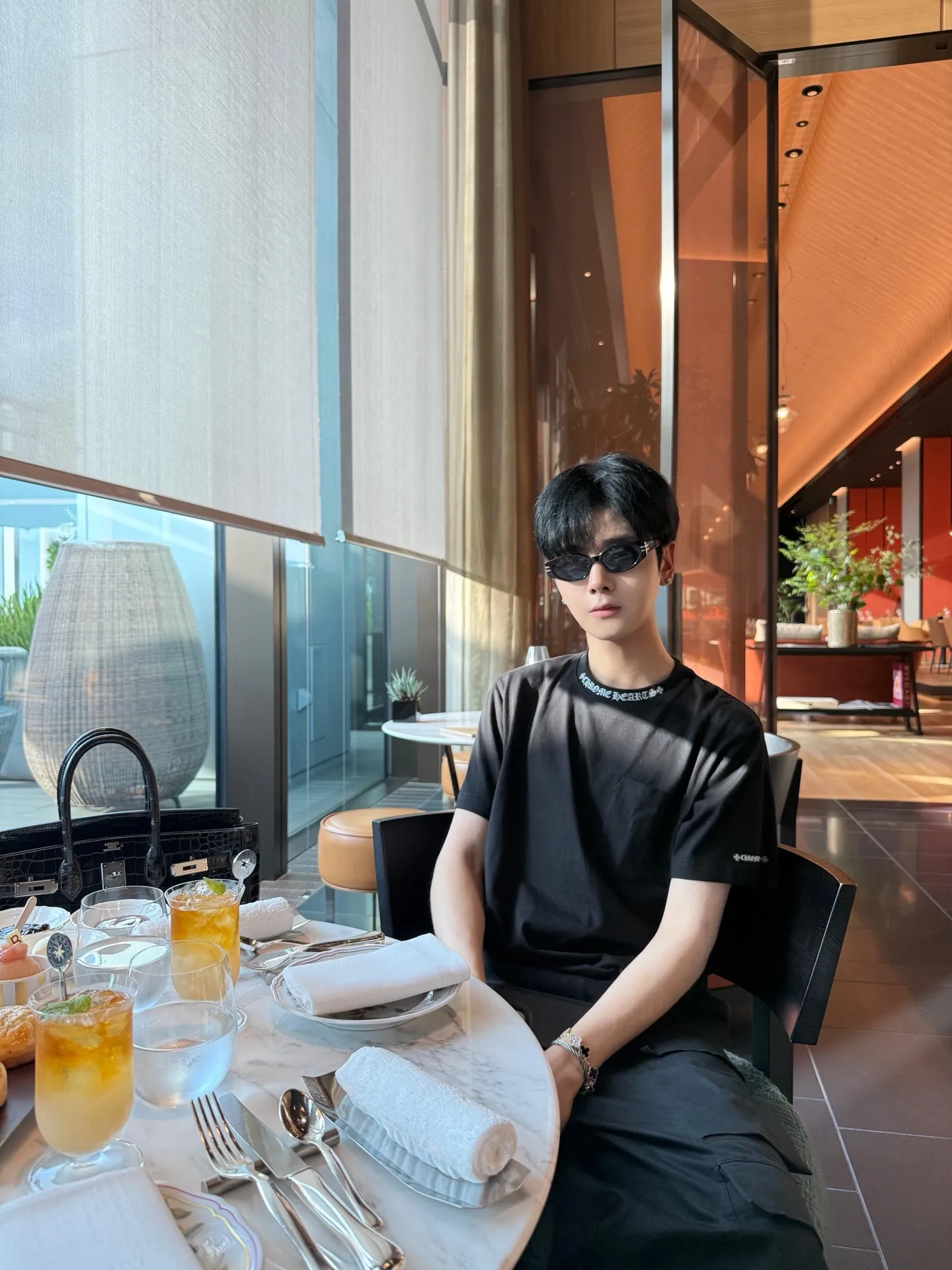 【 】CH （Black）